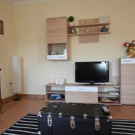 Elegante Ed Economico A
