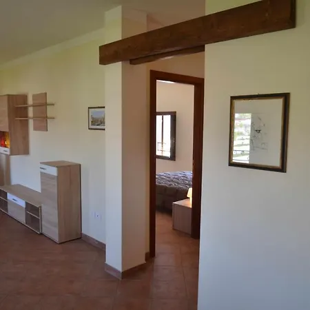 Elegante Ed Economico A